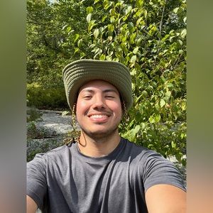 Meet your Posher, Daniel